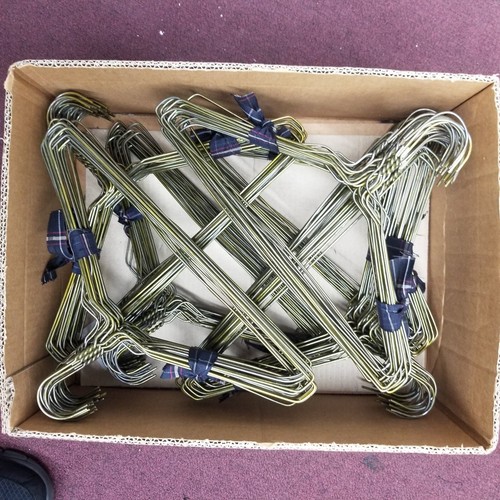 Box of 100 pcs, 13 inch Metal Wire Clothes hangers, 13 gauge, color gold, Used - Picture 2 of 4