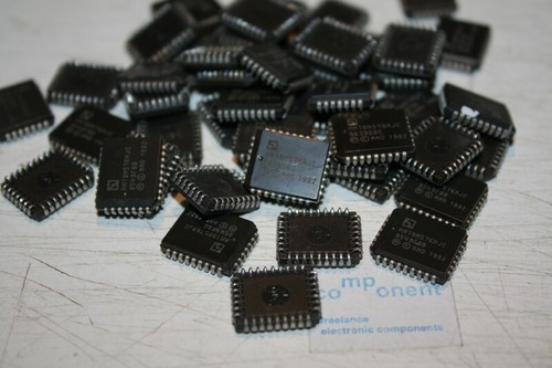 AM79M576A AMD Interface De Ligne Abonné De Mesure Programmable - 1 Pcs (SC-13) - Picture 1 of 10