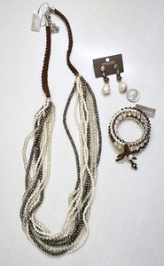 NWT-143-Chico-s-Nova-Multi-Strand-Necklace-Bracelet-amp-Earrings-Set-Neutral