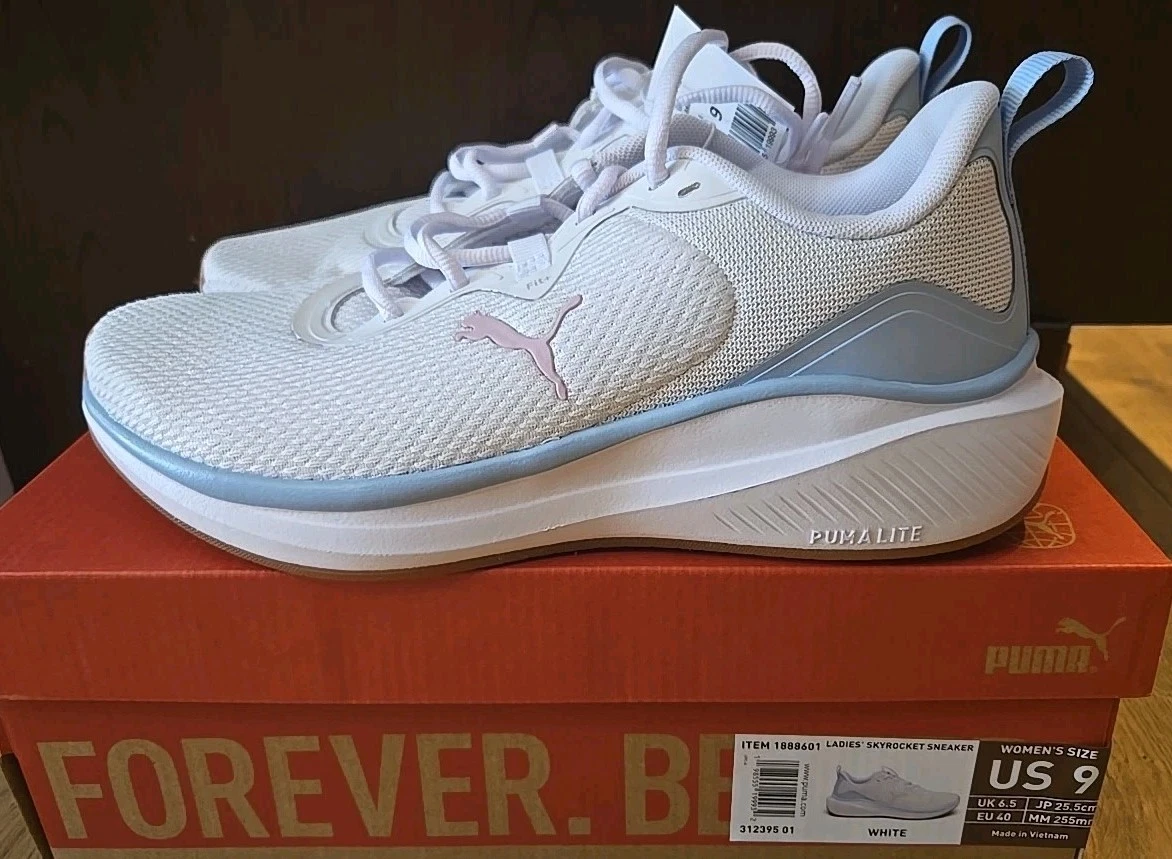 🌟NEW🌟 PUMA Skyrocket Women’s Light Weight Performance Shoes White/Blue/Pink 9