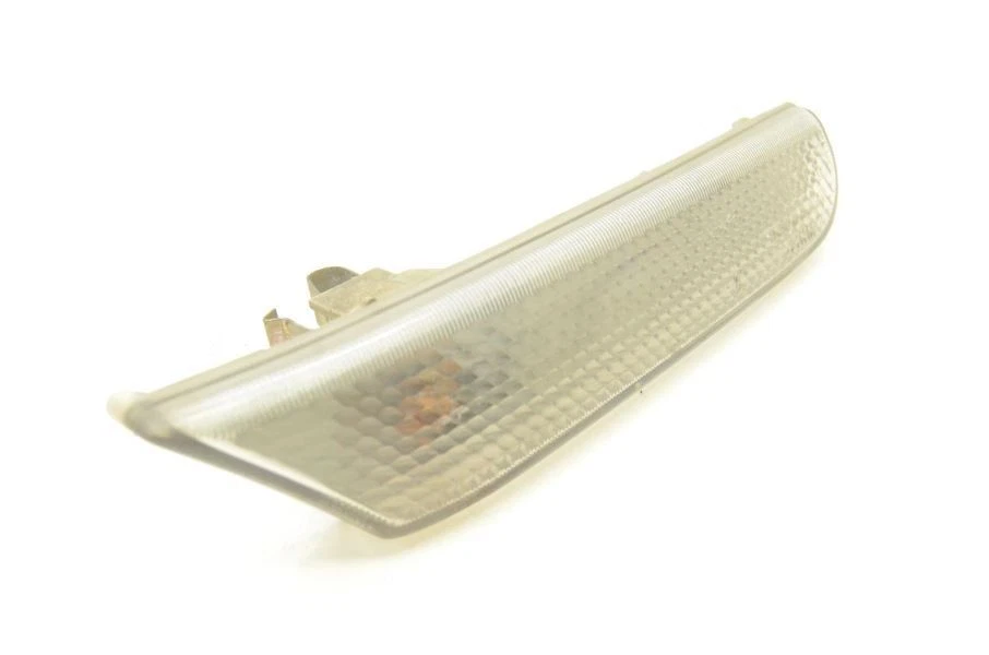 1997-2004 Porsche Boxster 996 2.7L Passenger Right Side Marker Light 99663104401 - Image 2 of 4
