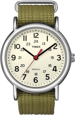 Unbenutzte TIMEX Weekender T2N651 Beige Nylon Armband Quarz Unisex Uhr in Box