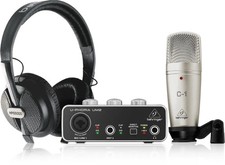 Behringer U-Phoria Studio Recording/Podcastin...