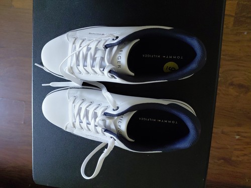 Tommy Hilfiger Shoes Size 9 - Picture 9 of 10