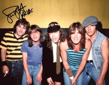 ROCK BAND AC/DC Simon Wright autograph, IP signed photo