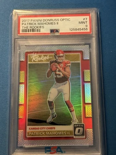 🔥PATRICK MAHOMES 2017 ROOKIE RC OPTIC HOLO REFRACTOR  PSA 9 MINT 🔥 BEAUTIFUL