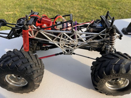 HPI Wheely King Rc Truck W/ Extra Parts And Remote - Picture 11 of 14