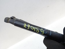 Verin de hayon / de capot Toyota YARIS