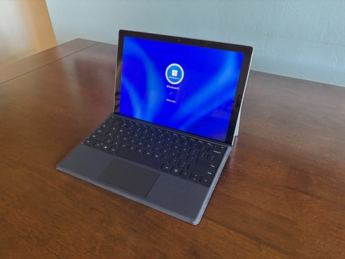 Microsoft Surface Pro 7+ Intel Core i5, 8GB RAM, 128GB SSD – Excelente Estado - Imagen 3 de 12