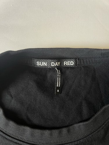 Sun Day Red Tiger Woods Black Logo T Shirt Mens Small Long Sleeve - Picture 4 of 5