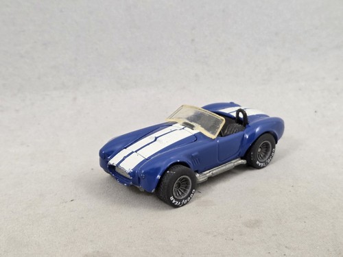 Hot Wheels Real Riders Cobra ca. 1:58 graue Räder