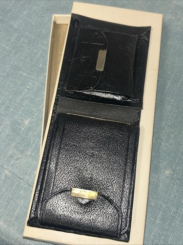 Men’s Vintage Wallet, Black Bi-fold Unsure Of Material - Picture 1 of 2