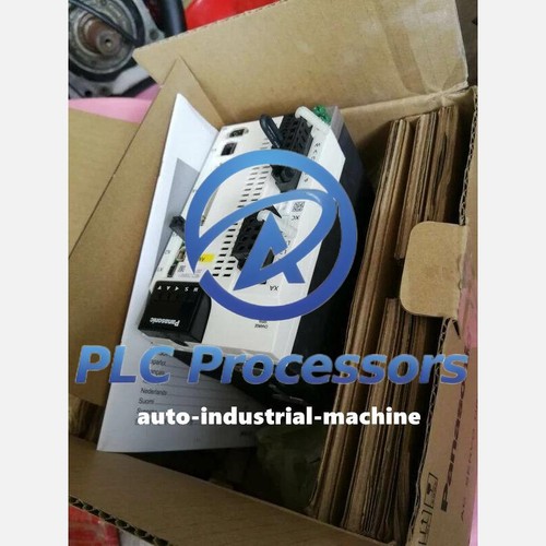 New In Box Panasonic AC Servo Driver MDDLT55SF011 Expedited Ship - Picture 5 of 7