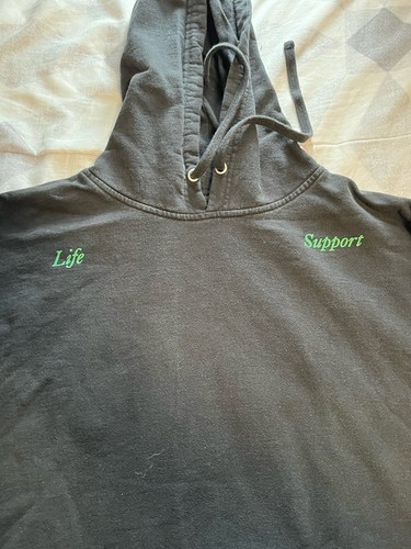 Madison Beer Life Support Tour Pullover Hoodie Sweatshirt Size Large Black Merch - Picture 2 of 8