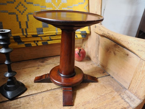 A Fantastic Antique Turned Wood Candlestand Treen Turned Candlestick Stand - Picture 4 of 14