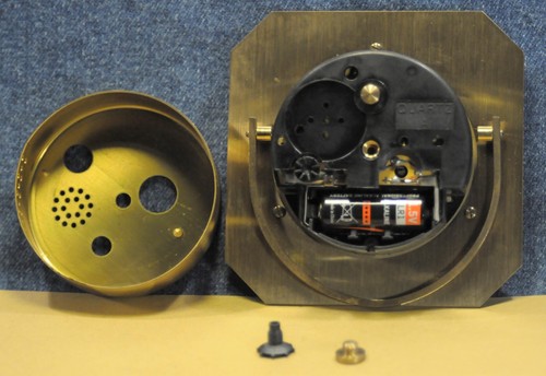 "Dugena" ~1J Vtg Rare German Quartz Table Brass Alarm clock w/box c.1973's - Bild 3 von 22