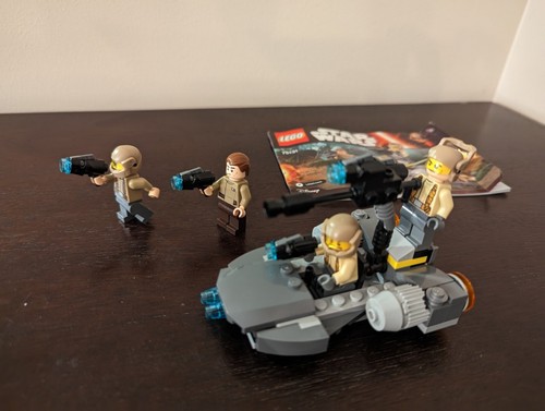 Retired (2016) LEGO Star Wars Episode 7 set 75131 Resistance Trooper Battle Pack - Picture 5 of 15
