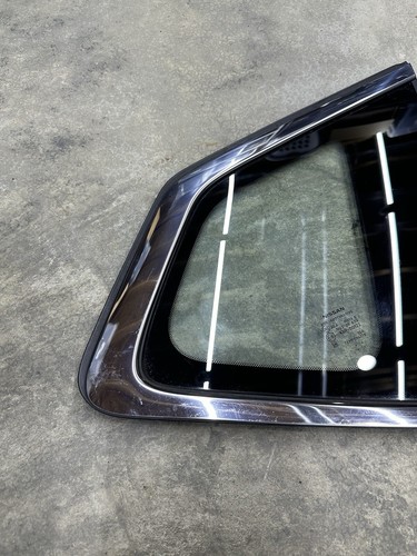 16-18 OEM Nissan Rogue Right Passenger Quarter Panel Window Glass 83300-4CC0A - Picture 10 of 21