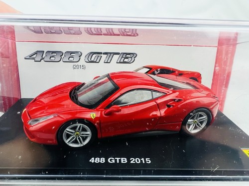 Die Cast '488 Gtb 2015' Ferrari Colección ALTAYA Escala 1/43 - Imagen 5 de 5
