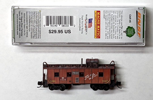 MTL Micro-Trains 10044580 100580 Burlington N BN 11519 ex Frisco caboose FW - Picture 1 of 3