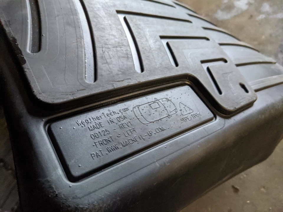 WeatherTech Car Floorliner 07-17 калибр/компас/патриот - 1-й и 2-й ряд - черный - Изображение 4 из 4