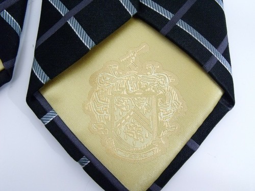 DONALD J. TRUMP SIGNATURE COLLECTION PURE SILK NECKTIE - Picture 5 of 5