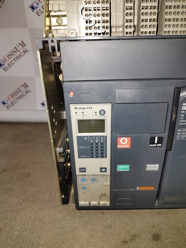 Disyuntor de aire Merlin Gerin NT12H2 ACB 1250A 50Ka con tipo de extracción - Imagen 3 de 19