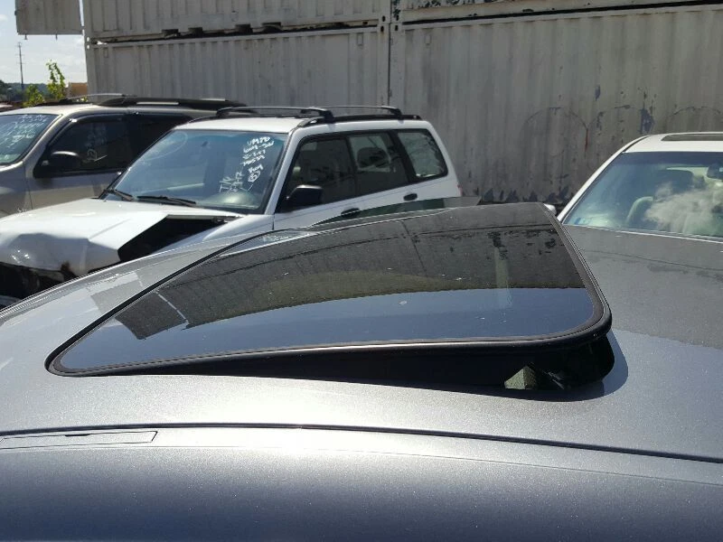 (LOCAL PICKUP ONLY) Roof Glass Coupe Fits 07-13 BMW 328i 487711 — 第 2/4 张图片