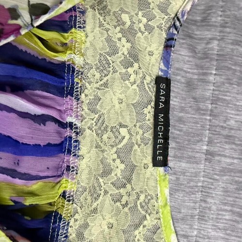Sara Michelle Women's Short Sleeve V-neck Floral Purple Polyester Top Size  - Picture 3 of 8