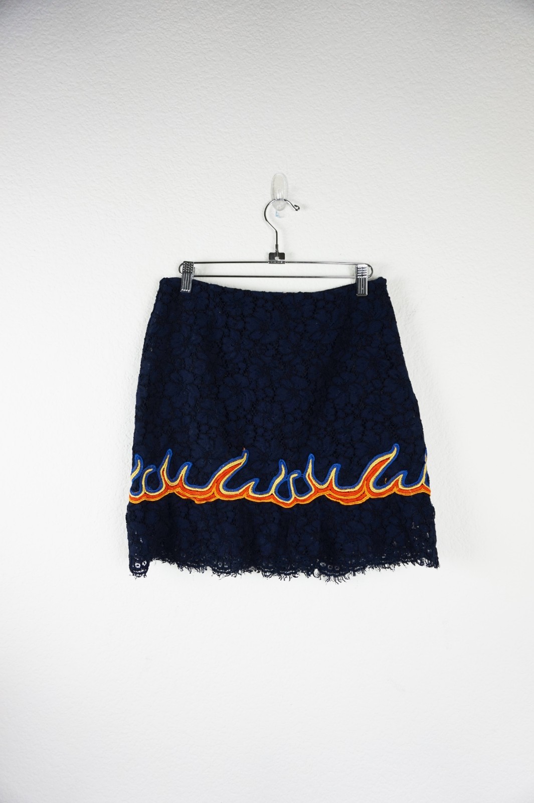 Sandro women's Flame-embroidered lace mini skirt size 3 Sandro women's Flame-embroidered lace mini skirt size 3