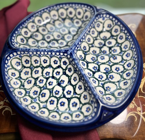 New Polish Pottery Boleslawiec 9.75" Round Divided Serving Dish Floral Pattern - Picture 4 of 12