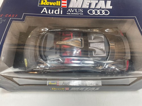 1994 REVELL AUDI AVUS QUATTRO CONCEPT V12 CHROME 1/18 DIECAST MODEL 08830 NEW - Picture 3 of 7