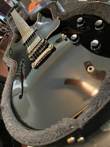Vintage Gibson 1988 ES-335 ~ Ebony Fingerboard Dot ~ Black Beauty Limited Run! - Picture 14 of 24