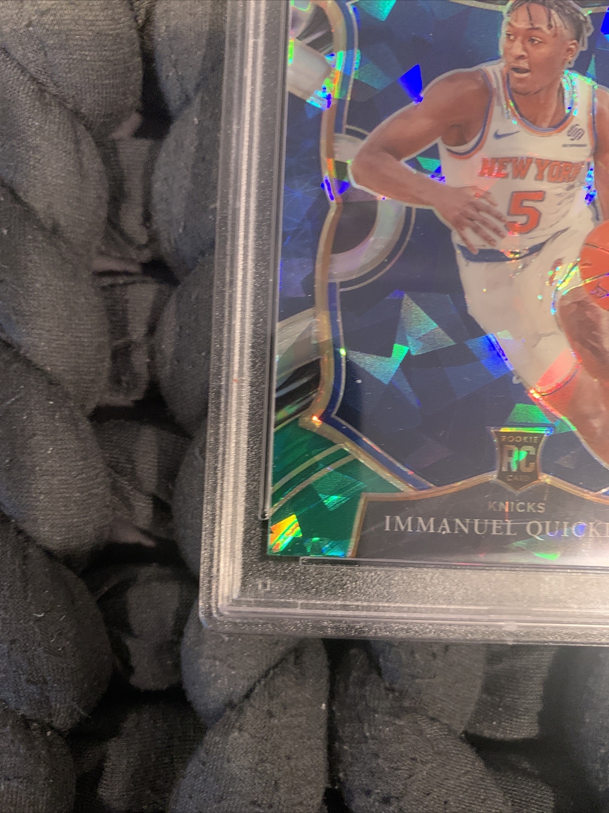 Immanuel Quickley Red/White/Green Cracked Ice 2020 Panini Select #85 PSA 10 view 12