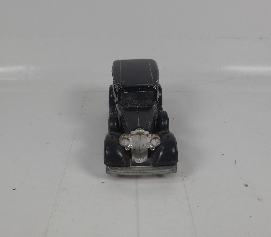 Picture 5 of 11