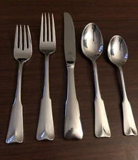 * LUNT - MODERN CLASSIC - YOU CHOOSE - STAINLESS FLATWARE -  OLD STOCK