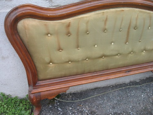 COPPIA TESTATE-PEDIERE LETTO MOGANO MASSELLO STOFFA VERDE - UMBERTINE PRIMI '900 - Foto 8 di 11
