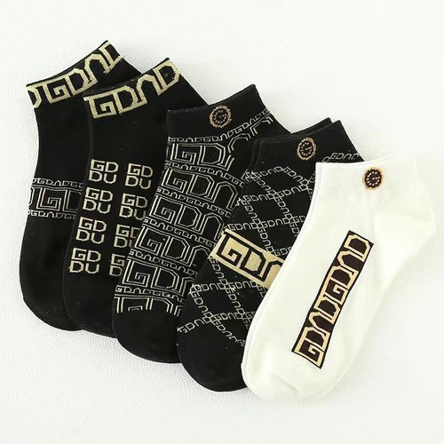5 pares de calcetines cortos transpirables unisex de algodón con estilo de diseñador - Imagen 6 de 26