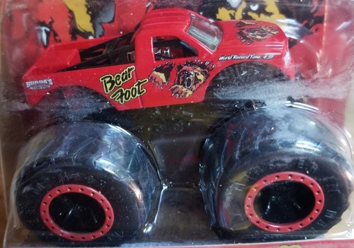 Monster Machines BEAR FOOT Monster Truck Red Diecast 1:64 NIB - Picture 2 of 3