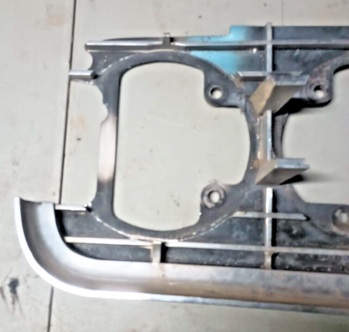 1965 Olds Delta 88 Grill Extension Head Light Mount Bracket-589918 RH OEM LOC136 - Picture 2 of 8