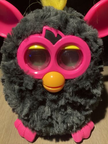 2012 Hasbro Furby Boom Interactive Talking Pet Pink Black &Yellow TESTED WORKS! - Picture 4 of 7