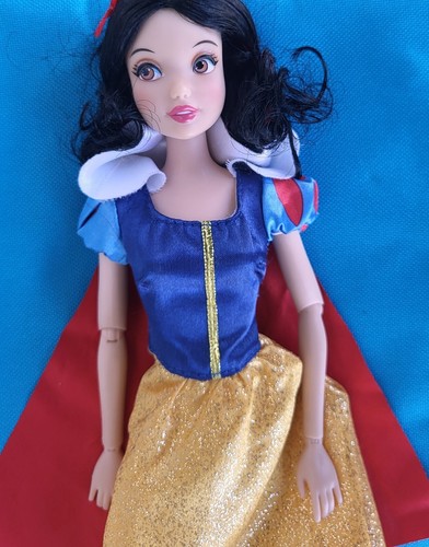 Disney Store Classic Snow White Princess Doll Articulated Jointed Arms - Picture 13 of 19