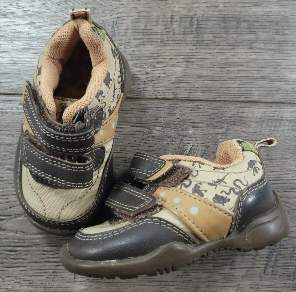 Bebé Niño Nuevo Sin Etiquetas Desteñido Gloria Talla 1 Tostado y Marrón Vaquero Tenis Zapatos Foto 2 de 4