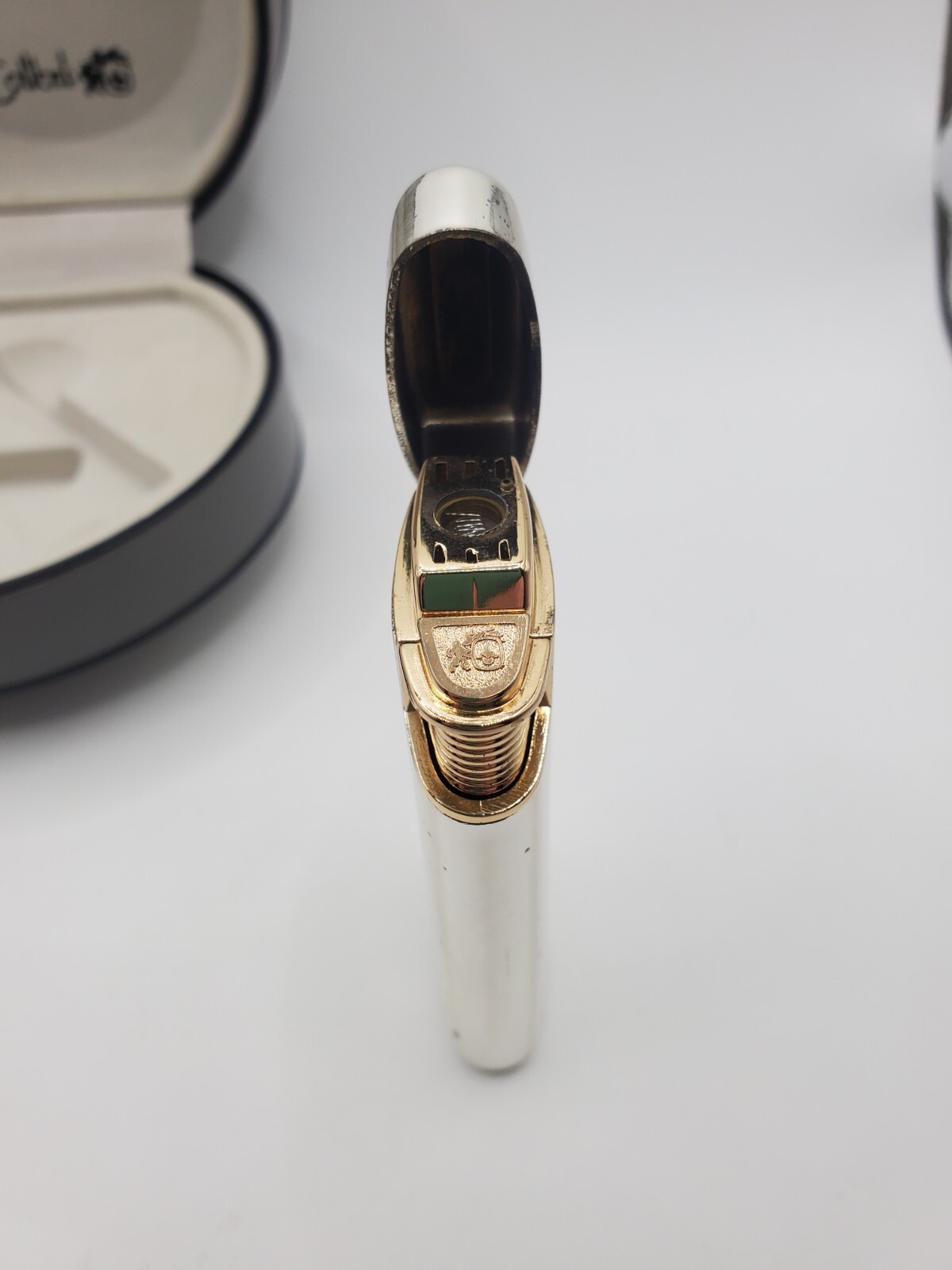 Quantum Colibri Electro Flame 2 Silver And Gold Windproof In box No Flint As Is 