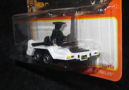 Remolque para bicicletas Matchbox 2023 blanco MBX con tarjeta Chopper #63 MB13-072123 - Imagen 5 de 7