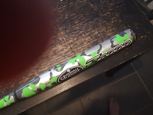2015  Louisville Slugger Slow Pitch Softball Z2000  SBZ214-UE 34/26 Bat EL - Picture 8 of 8