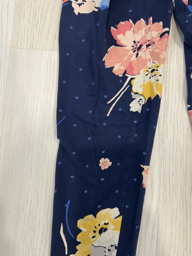 Girls Old Navy Floral Leggings Size 10/12 - Picture 5 of 9