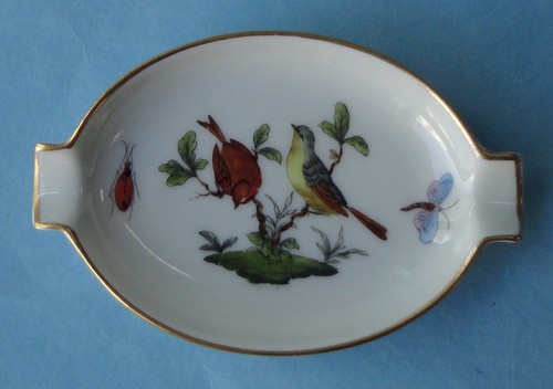 HEREND China Baroness ROTHSCHILD BIRD Insects Vintage Porcelain ASHTRAY Trinket - Picture 1 of 2