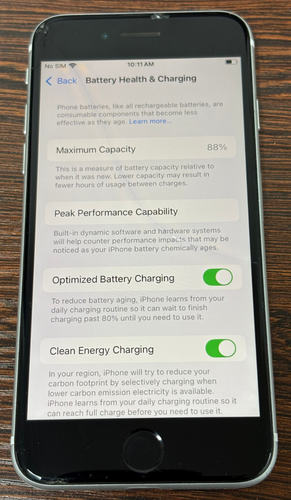 Unlocked Apple iPhone SE 2nd Gen - 128GB White - Crcked and Touch ID Issue READ - Picture 3 of 9