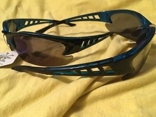 X Loop Sunglasses 2 Pair XL41207 UV400 Davis E5 black blue